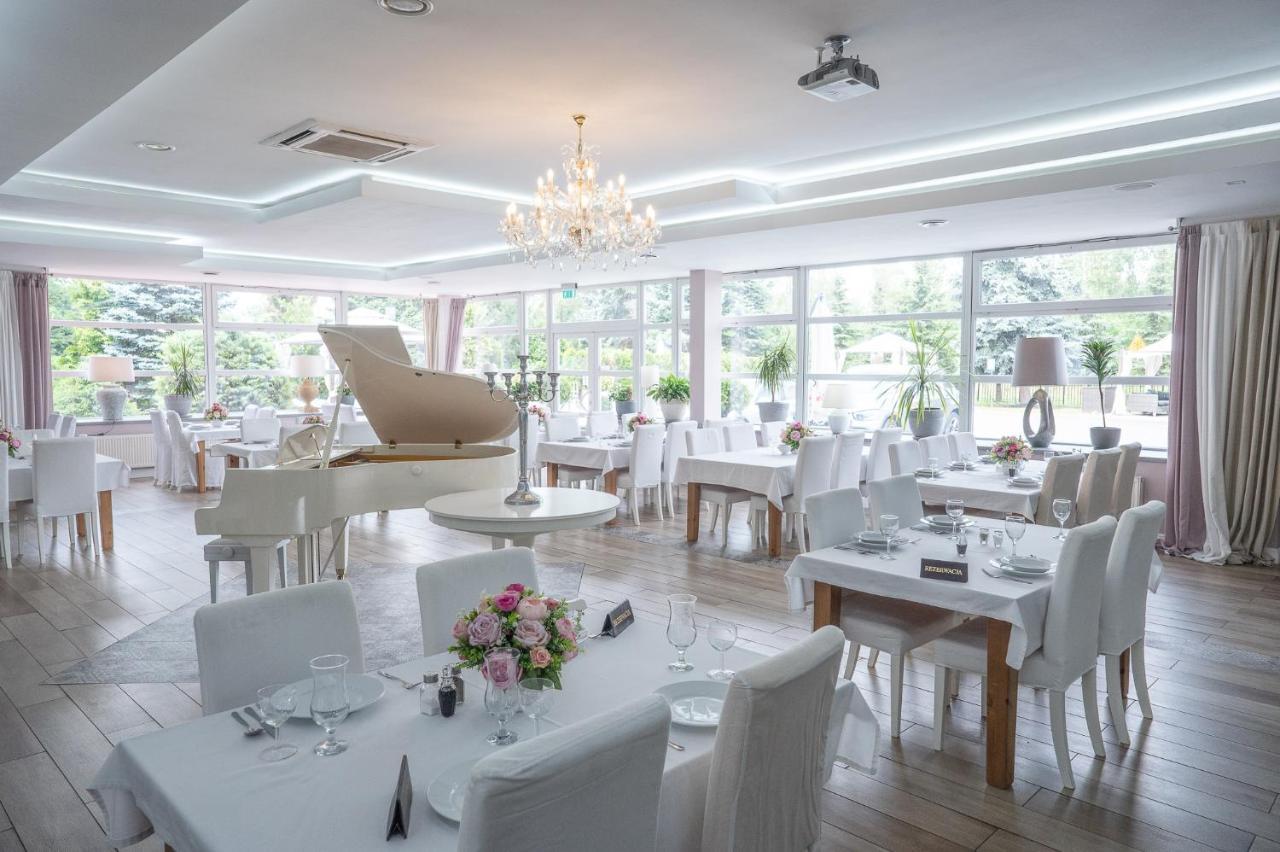 Hotel Europejski Nysa Extérieur photo