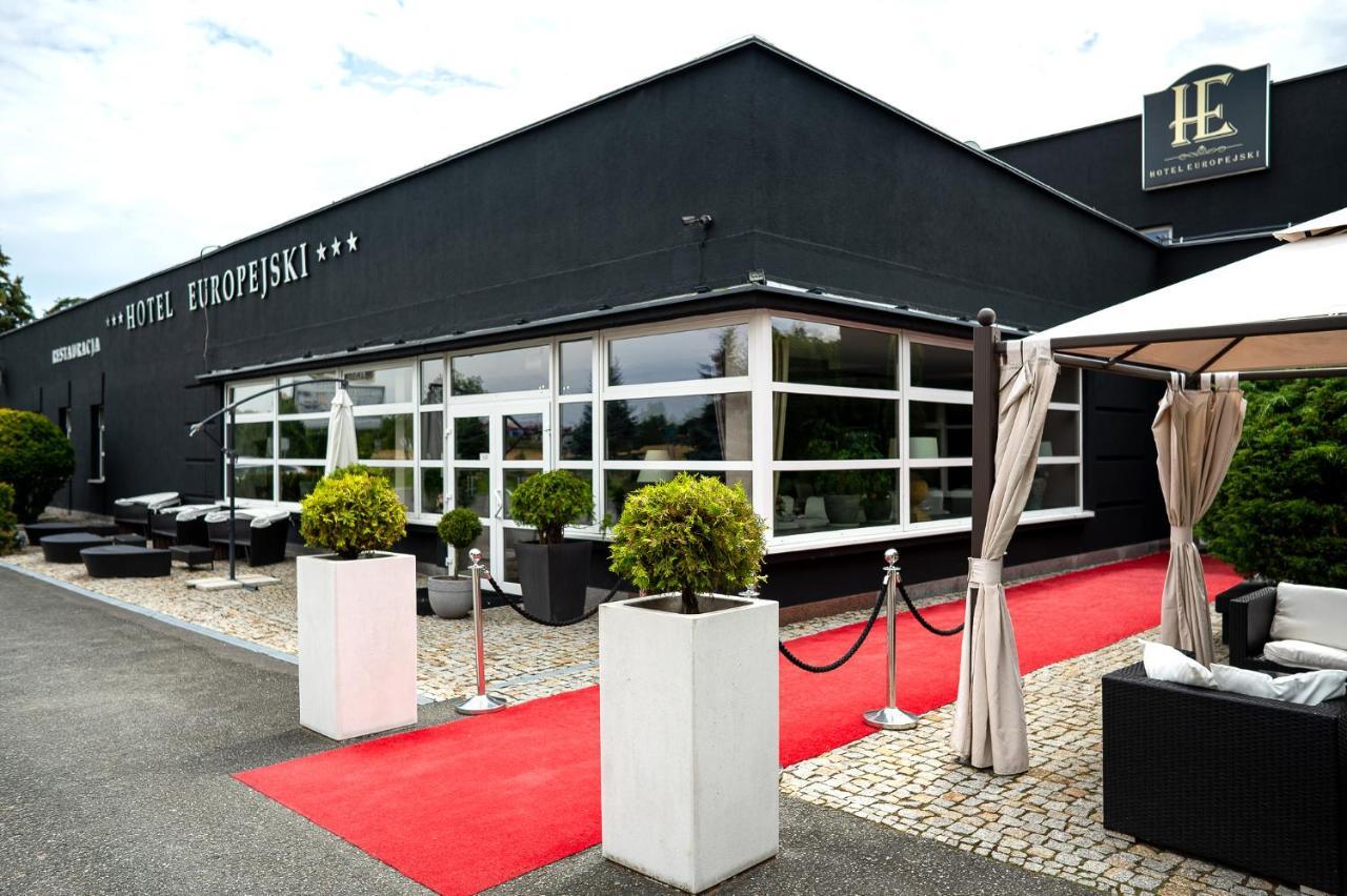 Hotel Europejski Nysa Extérieur photo